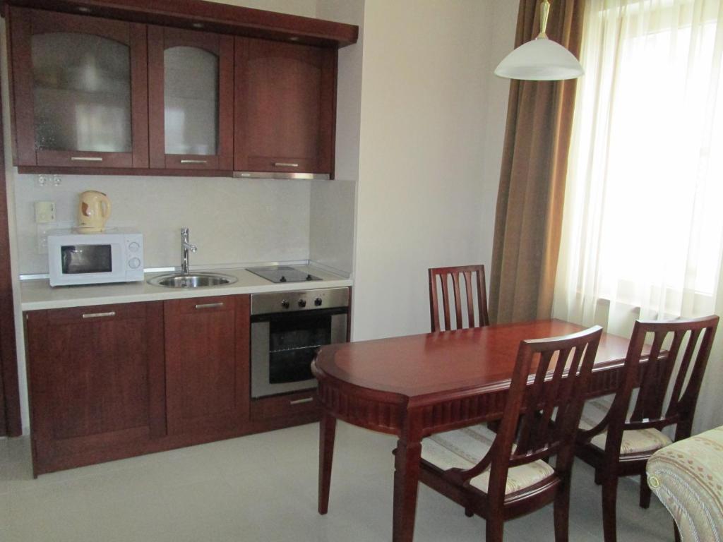 Downtown Alexander Services Apartments Bansko Rom bilde