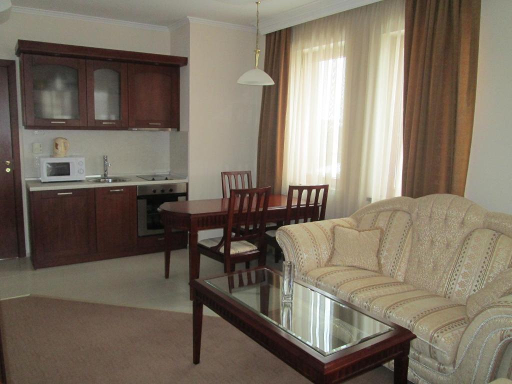 Downtown Alexander Services Apartments Bansko Rom bilde